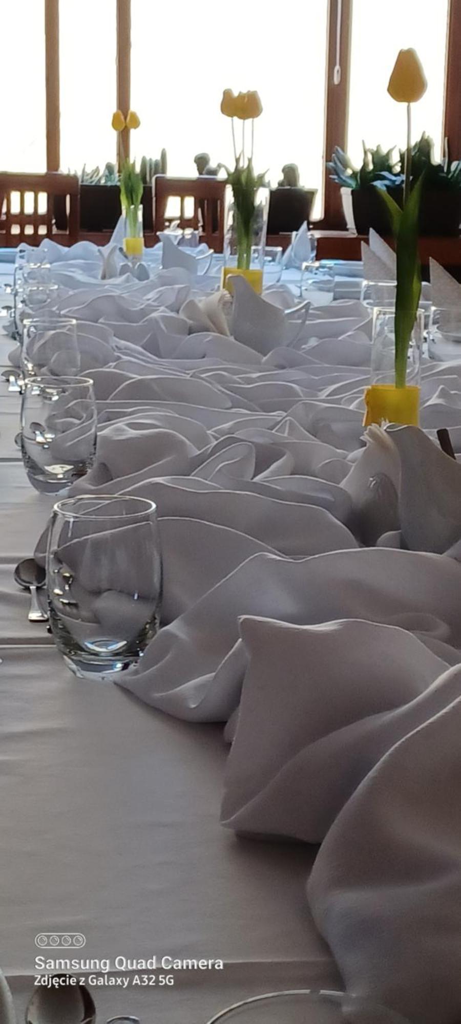 Wielkopolanka Pokoje Goscinne I Restauracja Chodzież Esterno foto